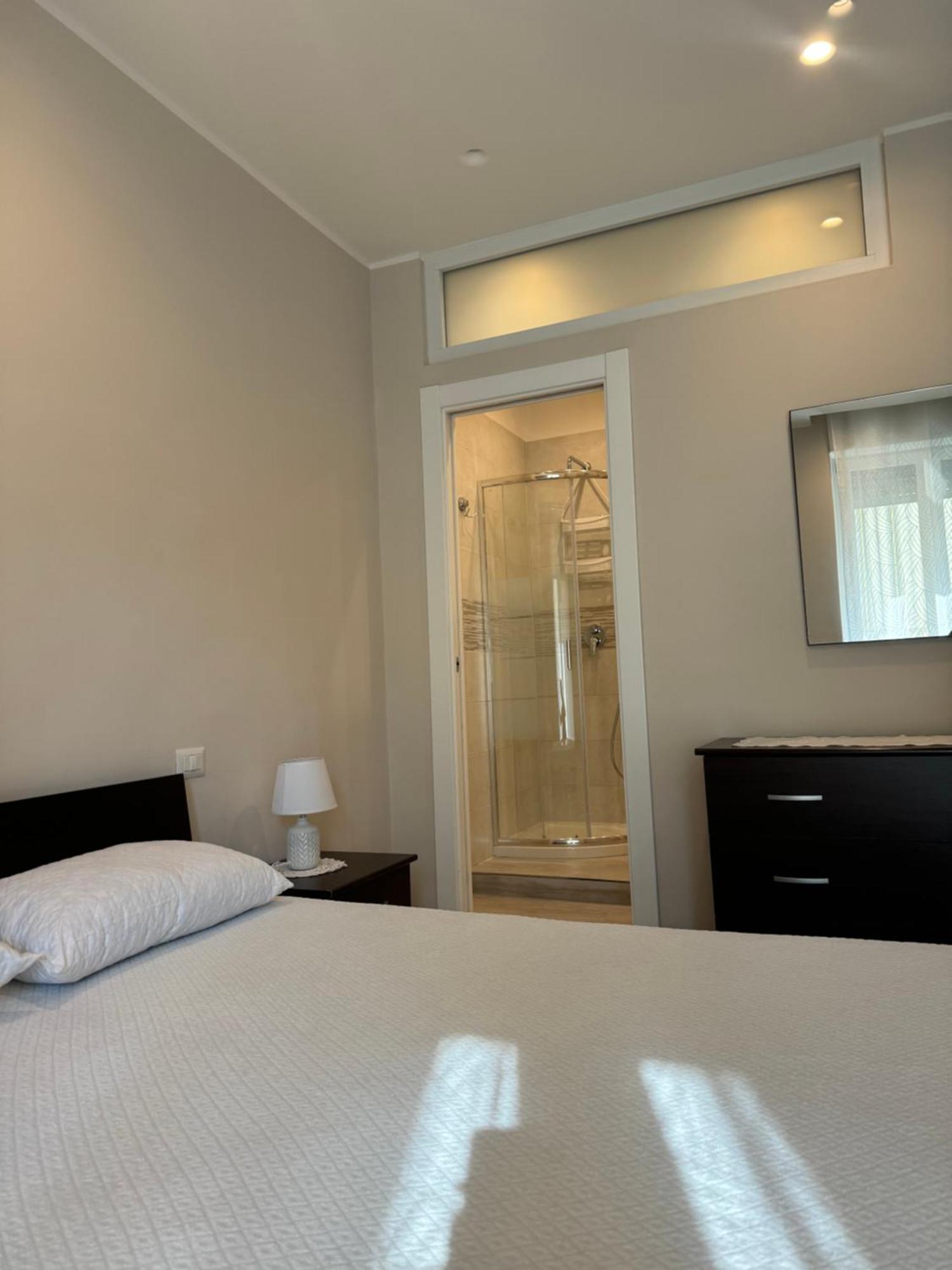 Casa Erminia Apartment กาแซร์ตา ภายนอก รูปภาพ
