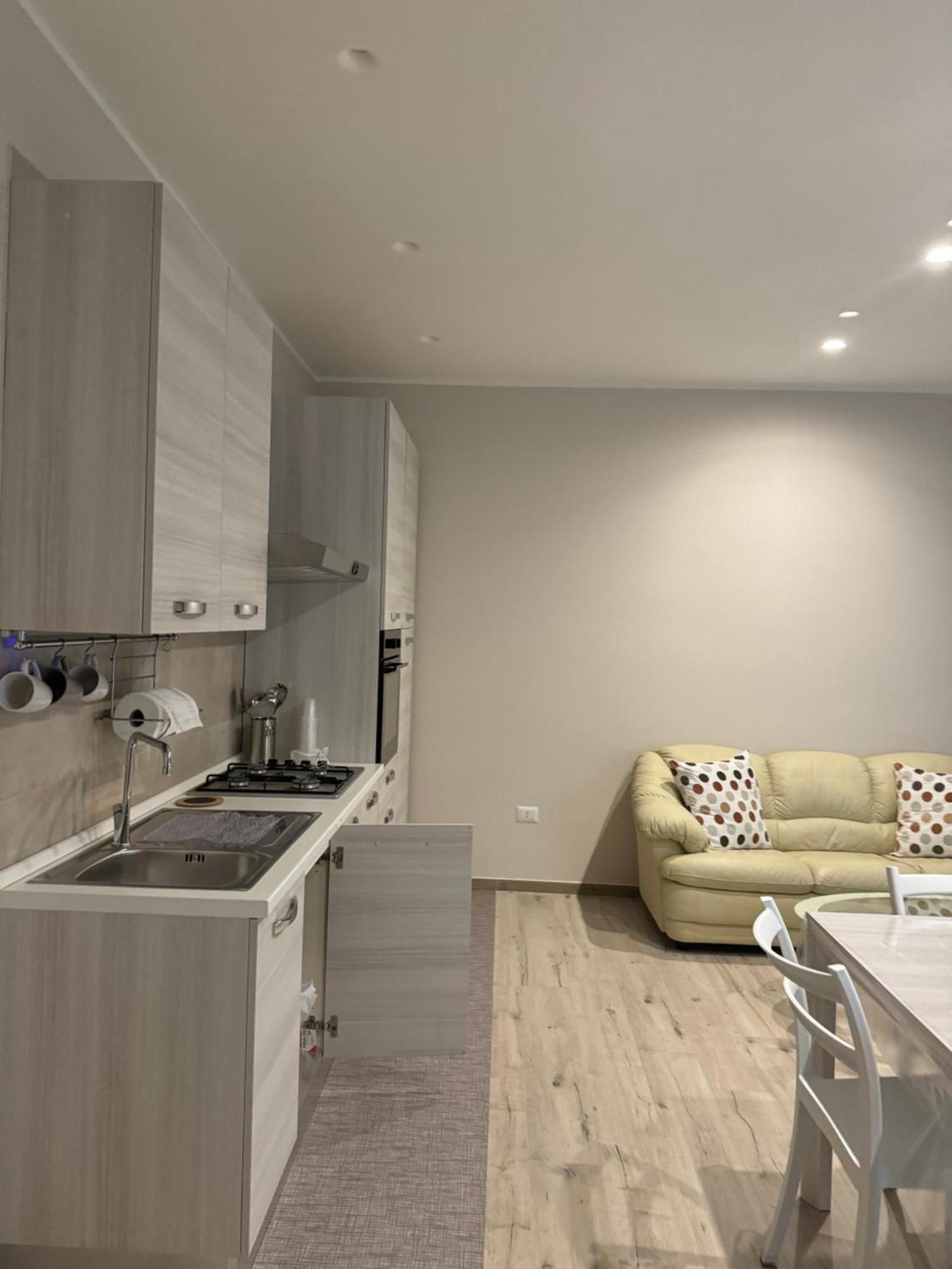 Casa Erminia Apartment กาแซร์ตา ภายนอก รูปภาพ