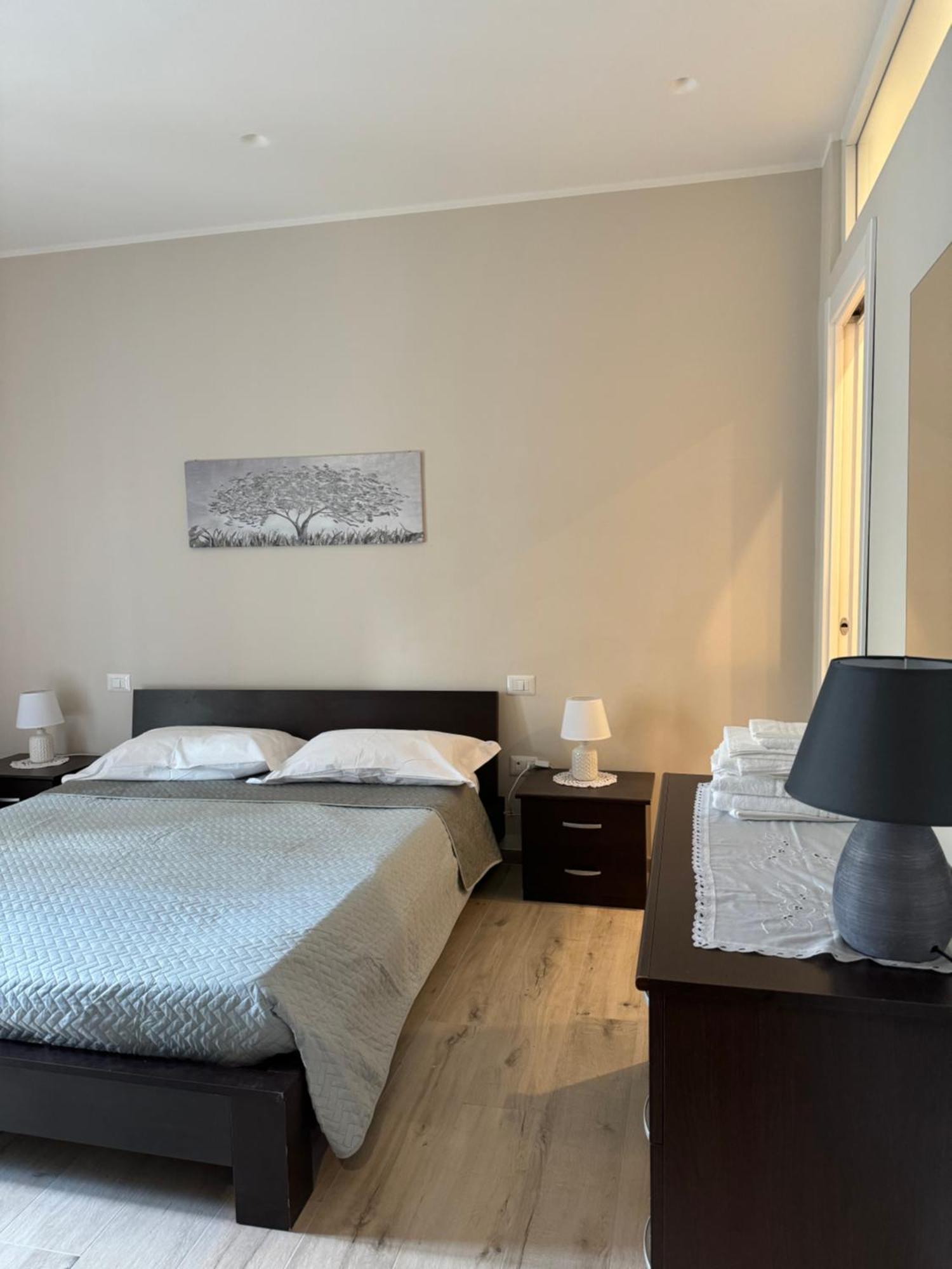 Casa Erminia Apartment กาแซร์ตา ภายนอก รูปภาพ